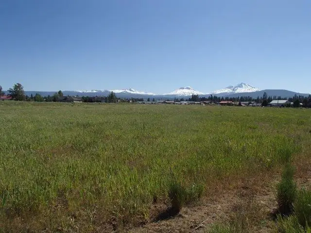 221 E Sun Ranch, Sisters, OR 97759 - Image #3