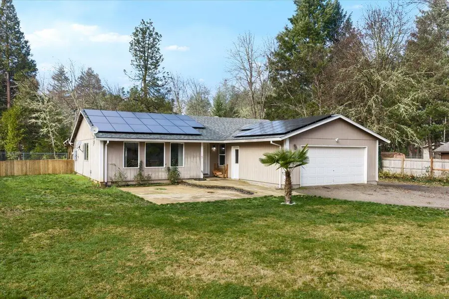 310 S Kerby, Cave Junction, OR 97523 - Image #3