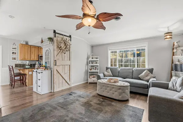 719 SW I, Grants Pass, OR 97526