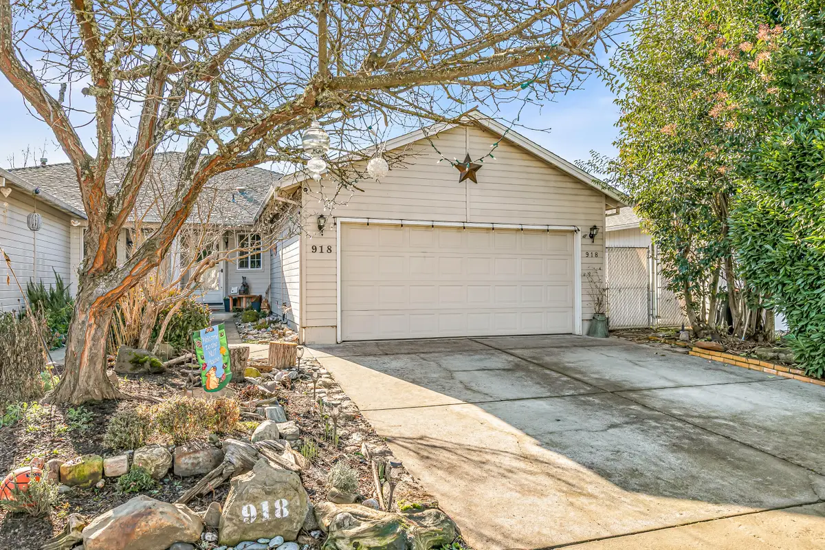 918 Brandi, Central Point, OR 97502 - Image #1