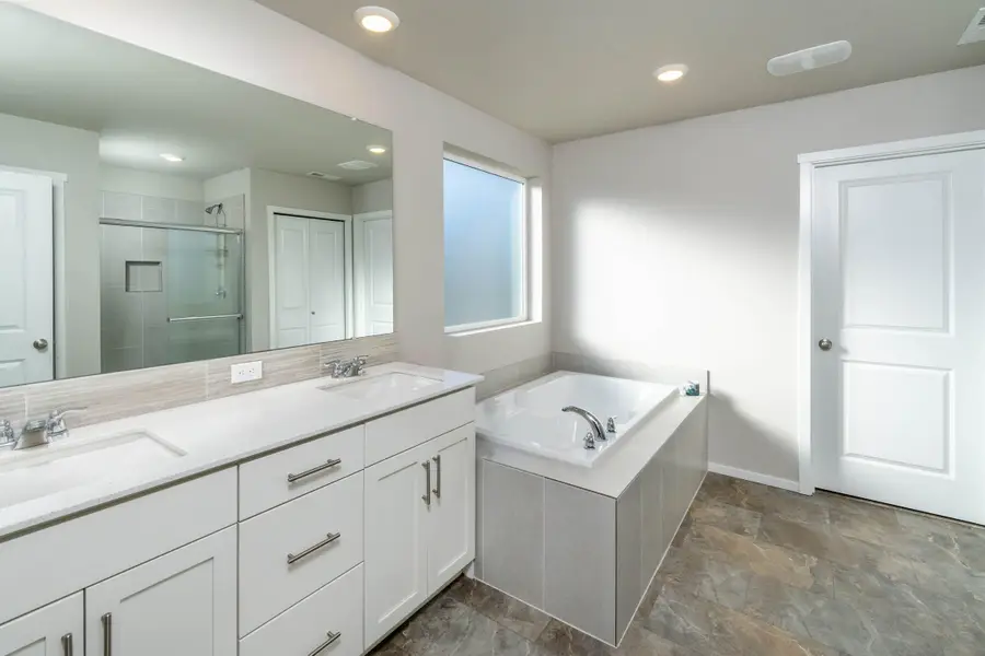 20513 SE Byron, Bend, OR 97702 - Image #3