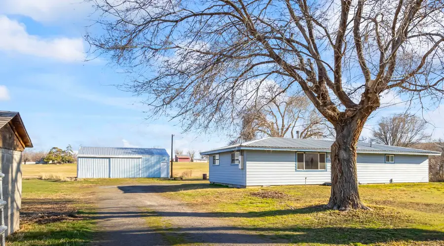 9581 NE Gateway, Madras, OR 97741 - Image #2