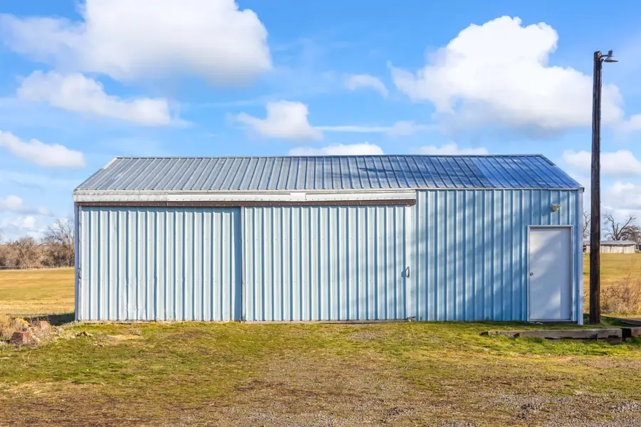 9581 NE Gateway, Madras, OR 97741 - Image #3