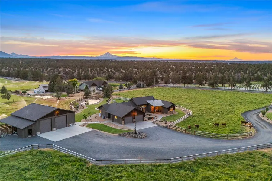 6150 NW Kingwood Avenue, Redmond, OR 97756 - #2