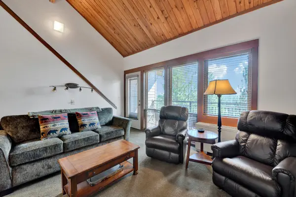 118575 SW Century Drive, Bend, OR 97702