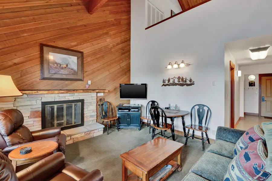 118575 SW Century Drive, Bend, OR 97702 - Image #3