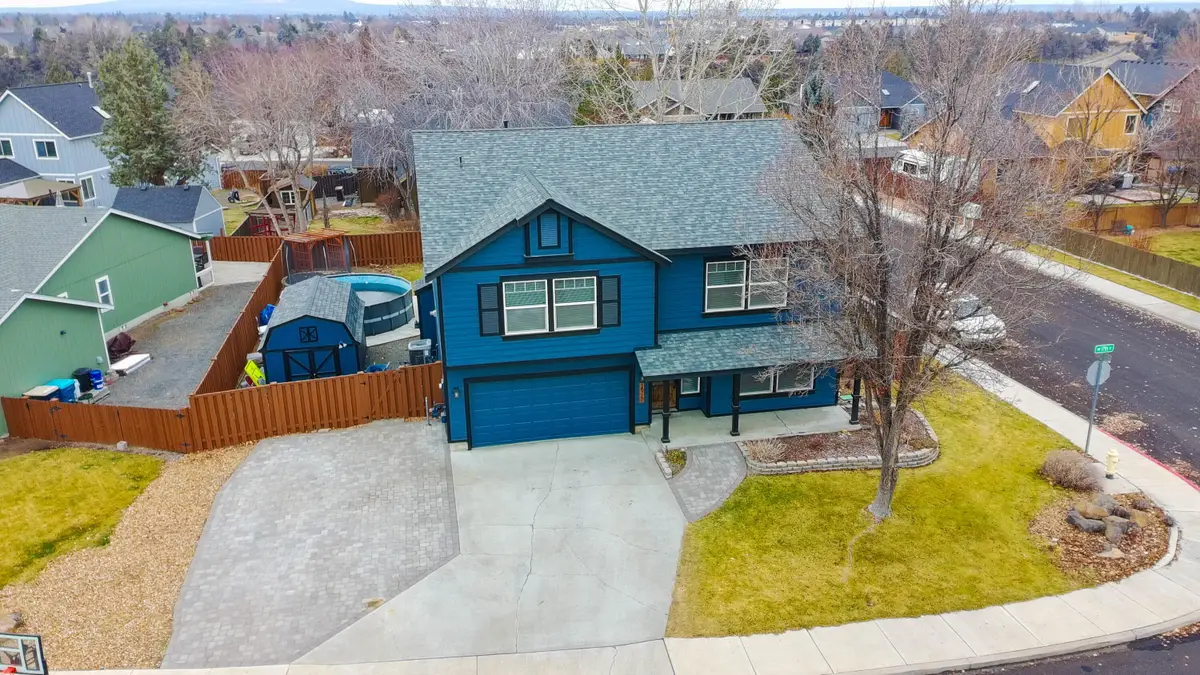 2927 NW 17th Street, Redmond, OR 97756 - Image #1