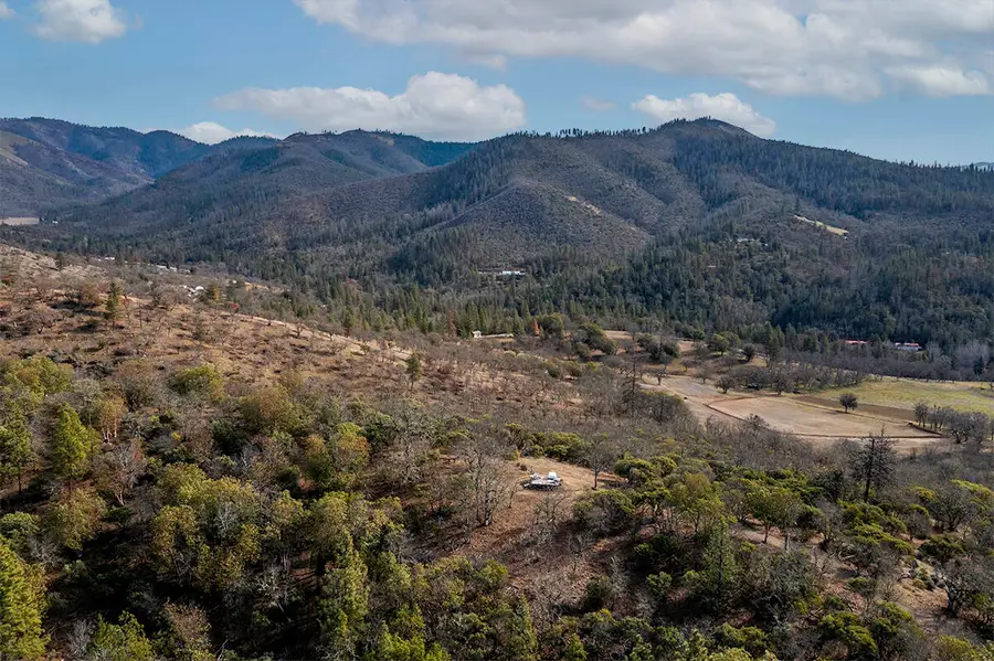 10376 Sterling Creek Road, Jacksonville, OR 97530 - #2