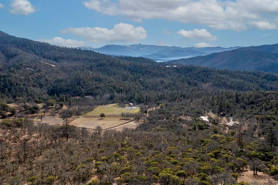 10376 Sterling Creek Road, Jacksonville, OR 97530 - #3