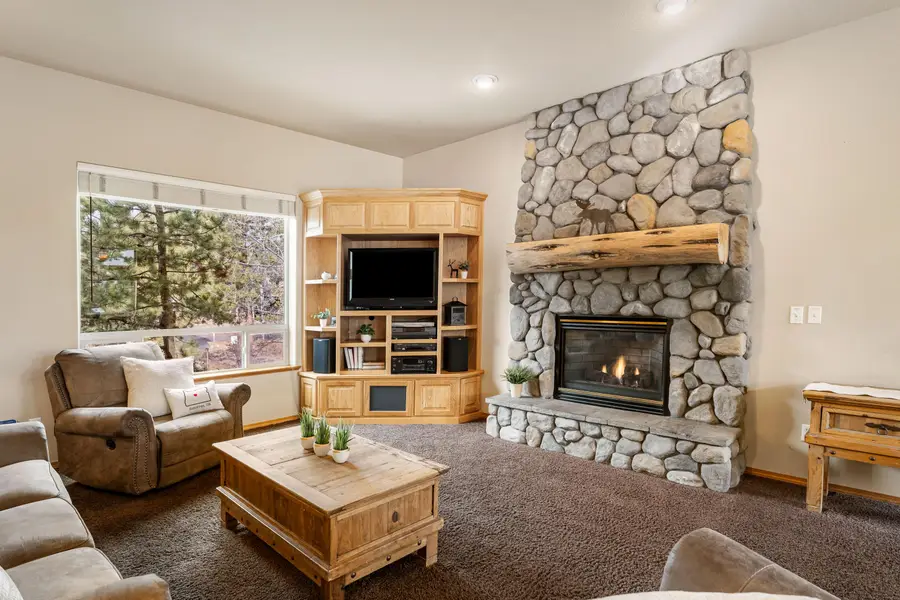 18125 Belknap Lane #5, Sunriver, OR 97707 - Image #2