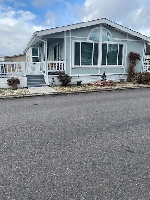 4200 Summers Lane #UNIT 23, Klamath Falls, OR 97603 - Image #1