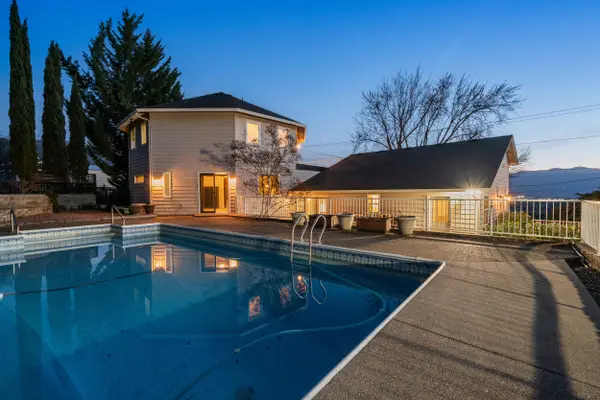 4935 Cherry Lane, Medford, OR 97504