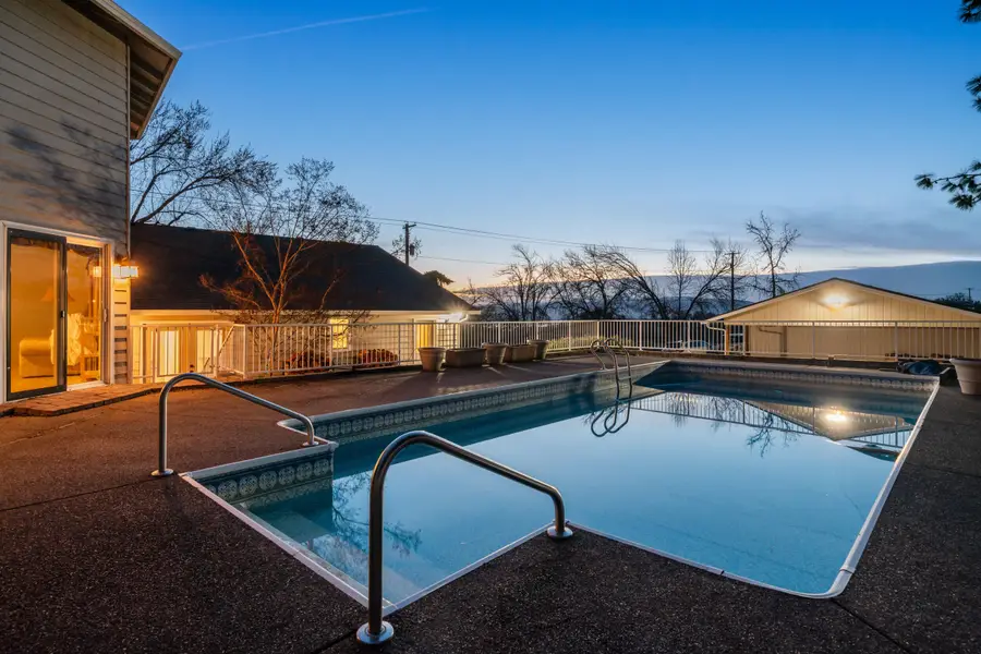 4935 Cherry Lane, Medford, OR 97504 - #2