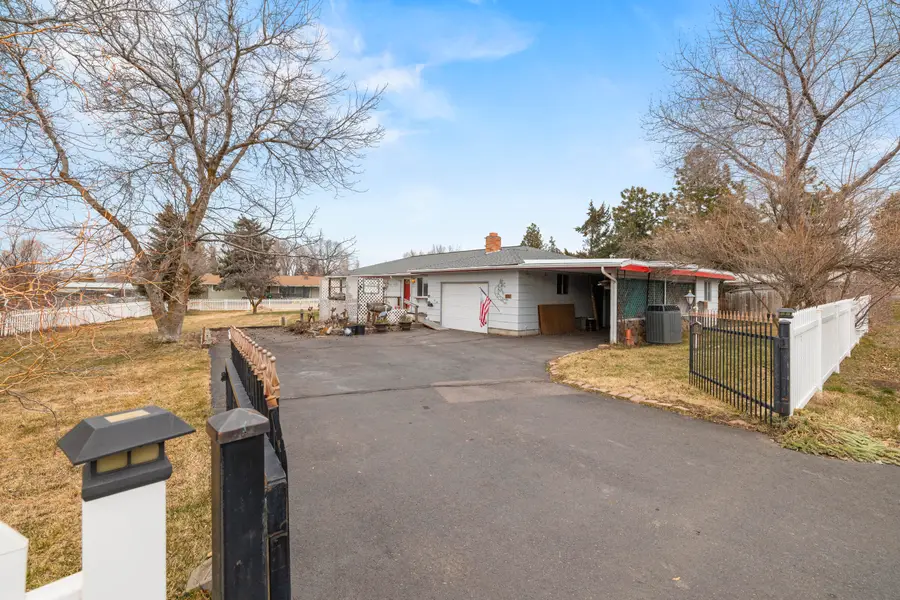 135 Leach Drive, Midland, OR 97634 - Image #3