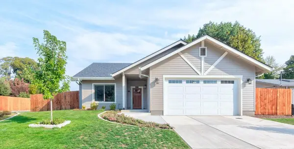 1135 SW Erica Drive, Grants Pass, OR 97526