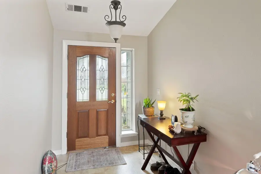 1662 Nunnwood Lane, Grants Pass, OR 97527 - Image #2