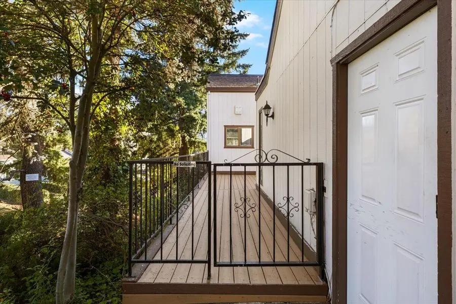 251 Mt Echo Drive, Medford, OR 97504 - Image #3