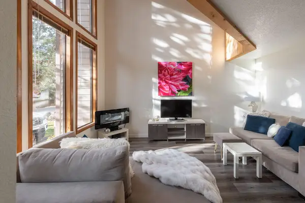 2136 NW Harriman Street, Bend, OR 97703