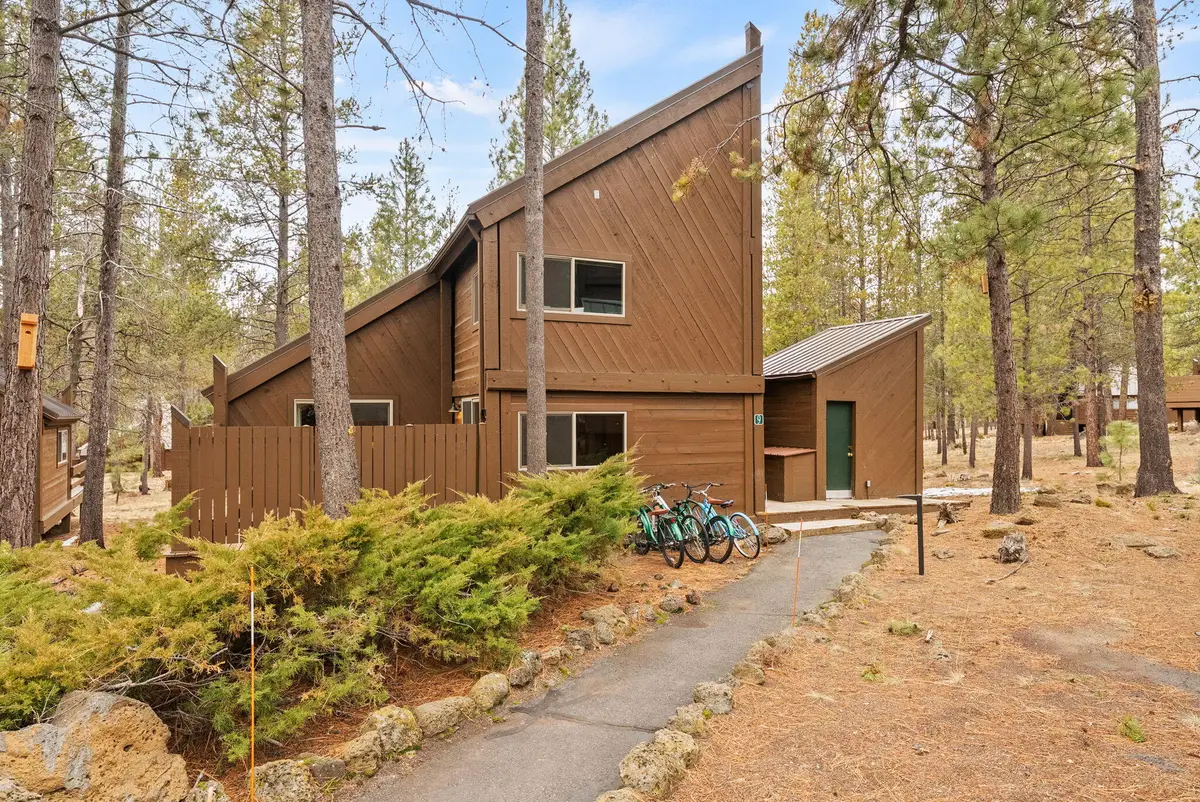 57377 Overlook Road, Sunriver, OR 97707 - Image #1