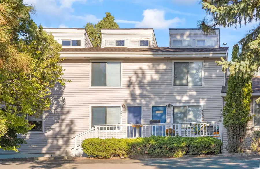 2028 NE Patterson Circle, Bend, OR 97701 - #3