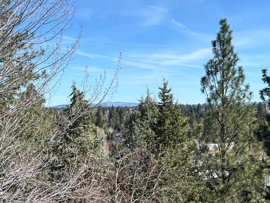 1399 NW Portland Avenue, Bend, OR 97703 - #3