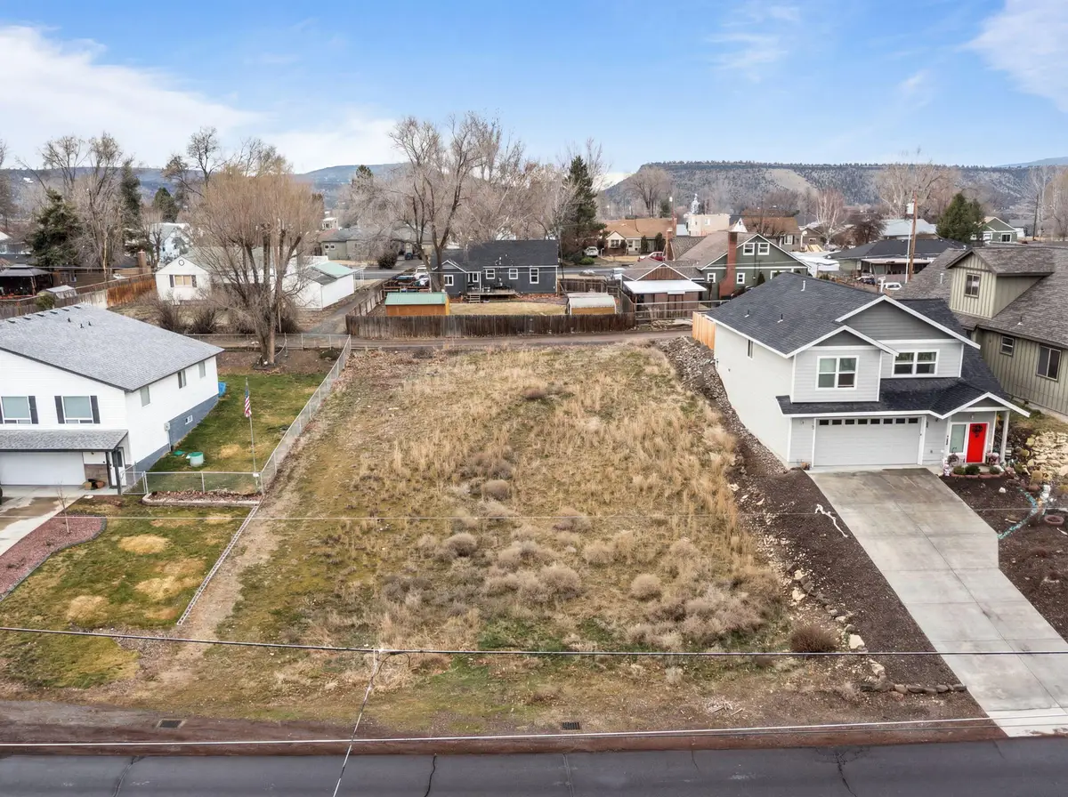 NE Loper Avenue #Lot 25, Prineville, OR 97754 - #1