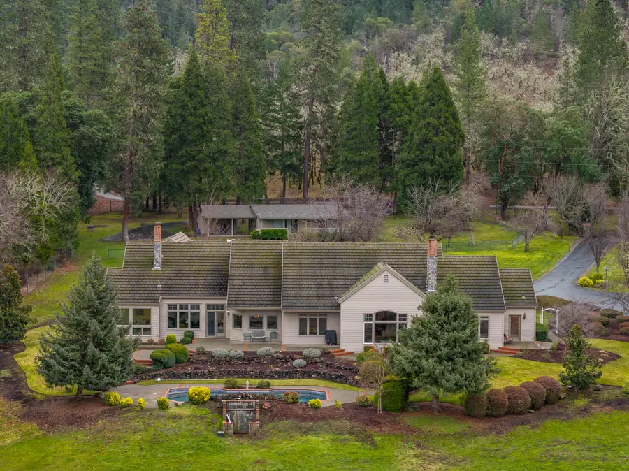 3396 Foots Creek Road, Gold Hill, OR 97525 - #3