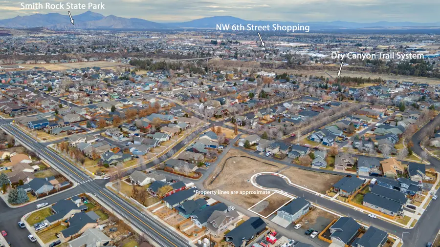 851 NW 18th Court, Redmond, OR 97756 - Image #2