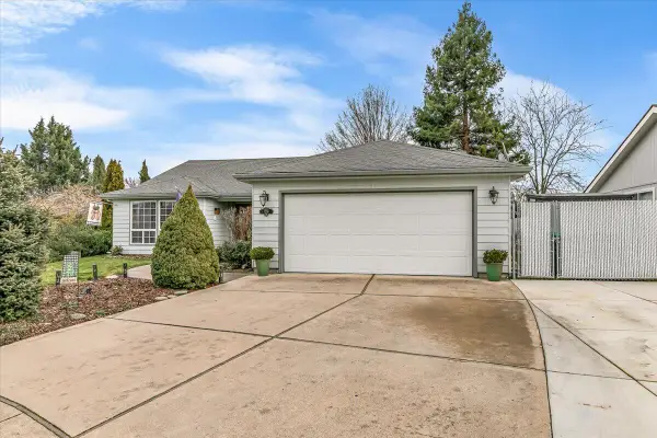 1258 Joshua Court, Central Point, OR 97502