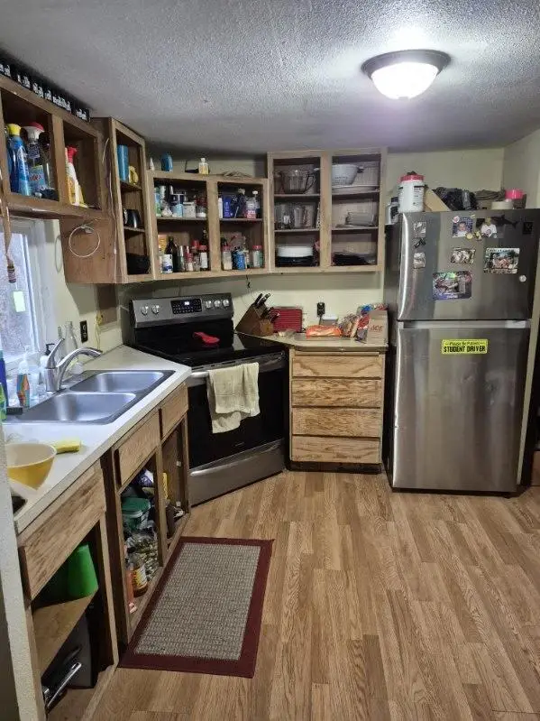 3351 Rogue River Highway #8, Grants Pass, OR 97527