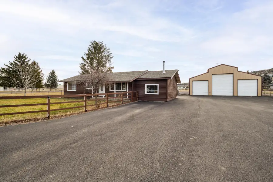 1520 NW Newell Avenue, Terrebonne, OR 97760 - Image #2