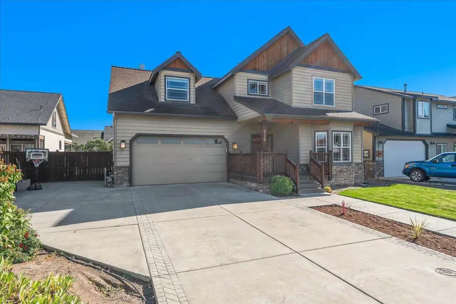 516 SE Stearns Road, Prineville, OR 97754 - #2