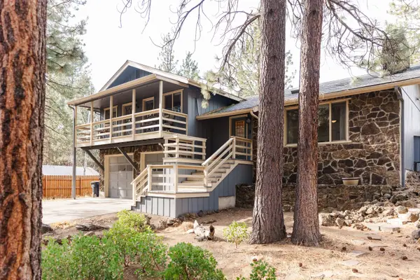 60105 Opal Lane, Bend, OR 97702