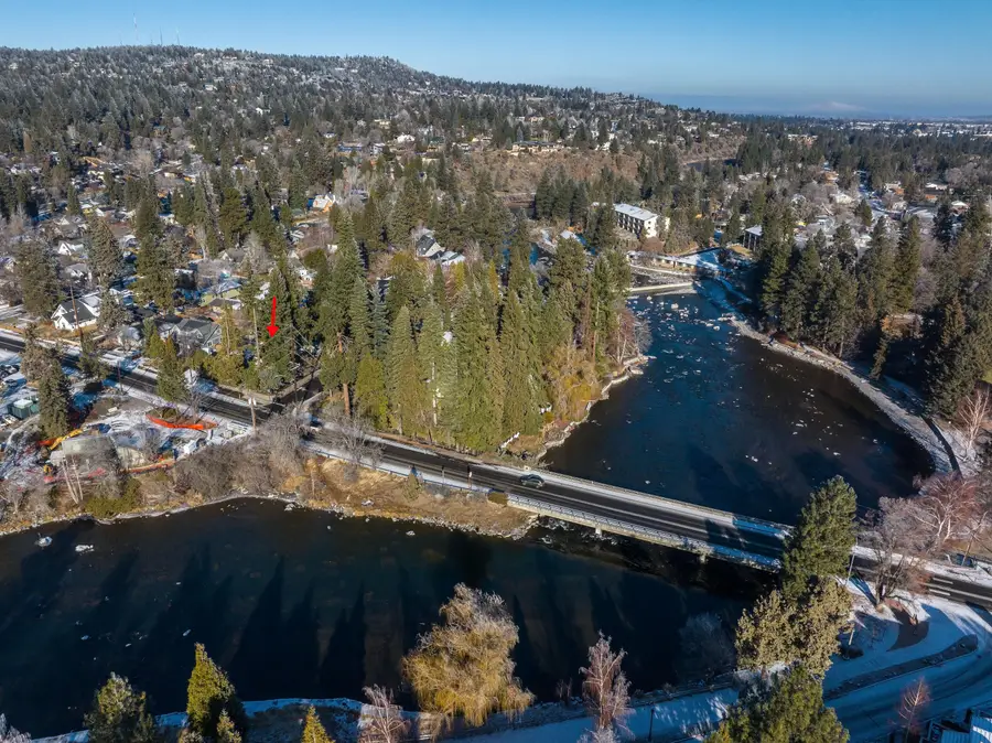 34 NW Portland Avenue Nw, Bend, OR 97703 - #2