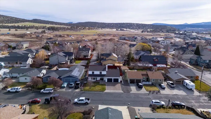 1240 NE Tyler Street, Prineville, OR 97754 - #2