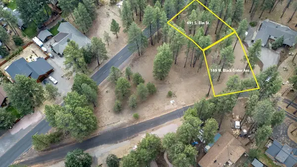 169 W Black Crater Avenue, Sisters, OR 97759