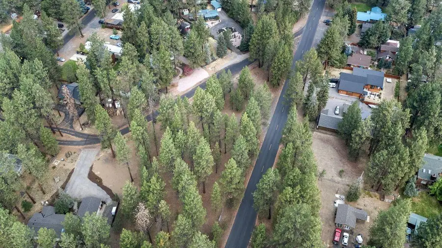 691 S Elm Street, Sisters, OR 97759 - #2