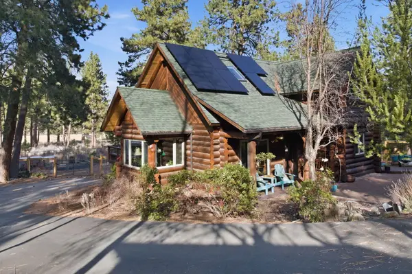 61537 West Ridge Avenue, Bend, OR 97702