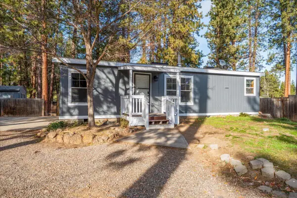 60463 Umatilla Circle, Bend, OR 97702