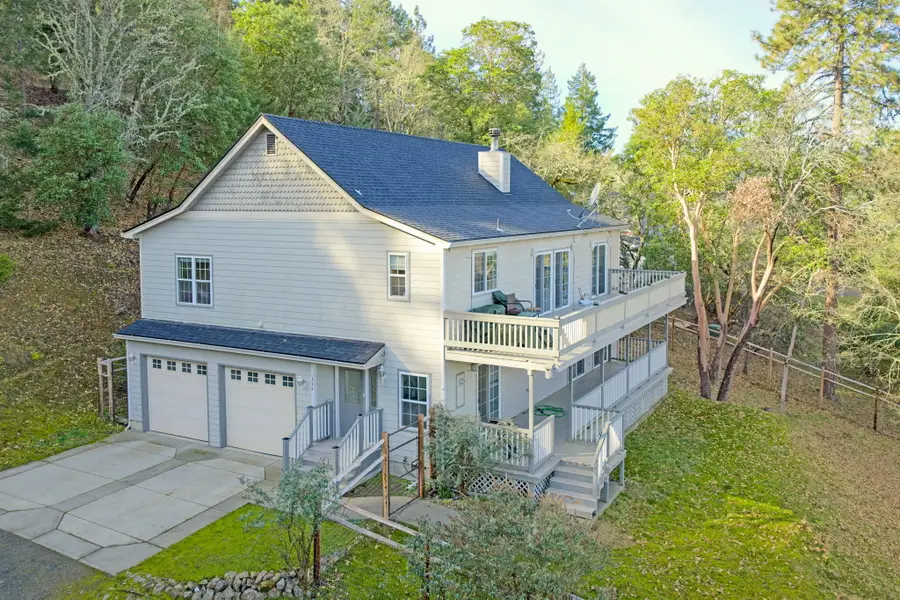 334 Andesite Drive, Jacksonville, OR 97530 - #2