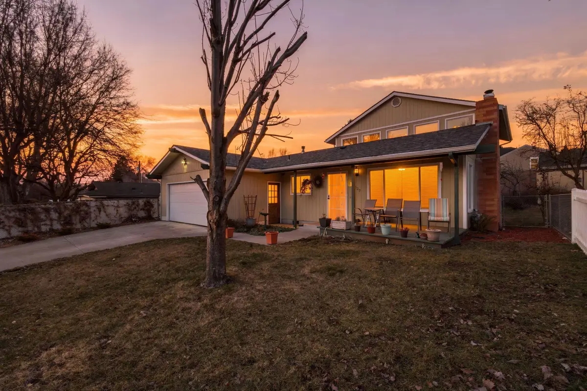 2627 Berkeley Street, Klamath Falls, OR 97601 - #1