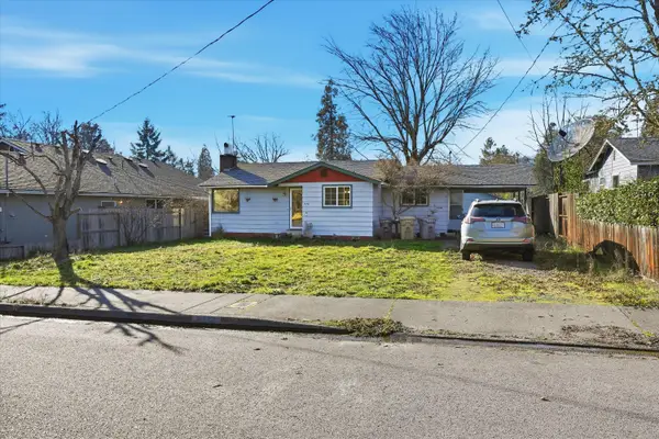 1378 NW Conklin Avenue, Grants Pass, OR 97526