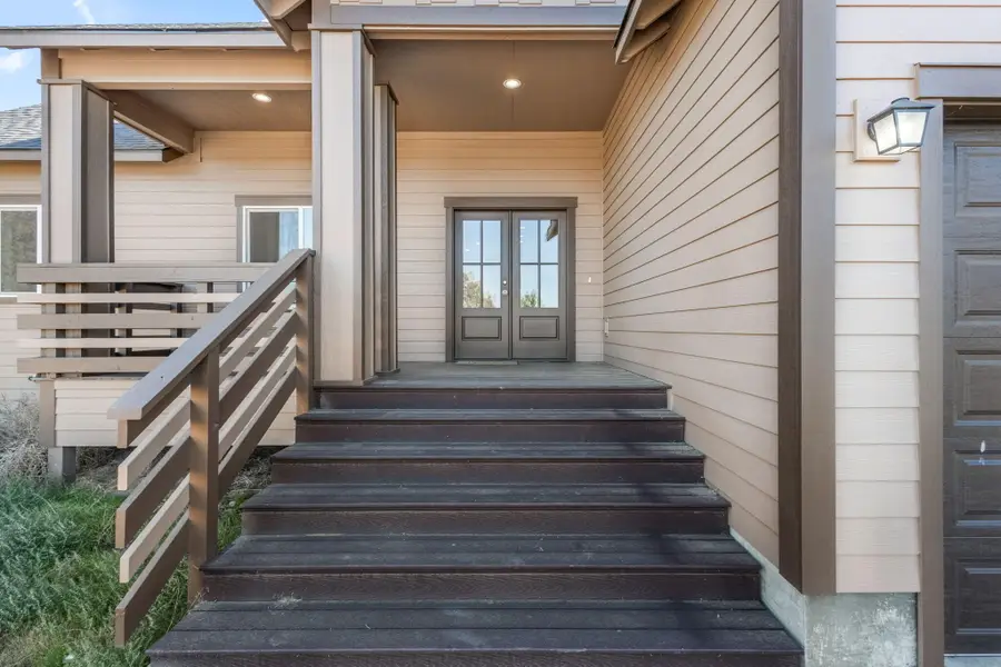 8111 SW High Cone Drive, Terrebonne, OR 97760 - Image #2