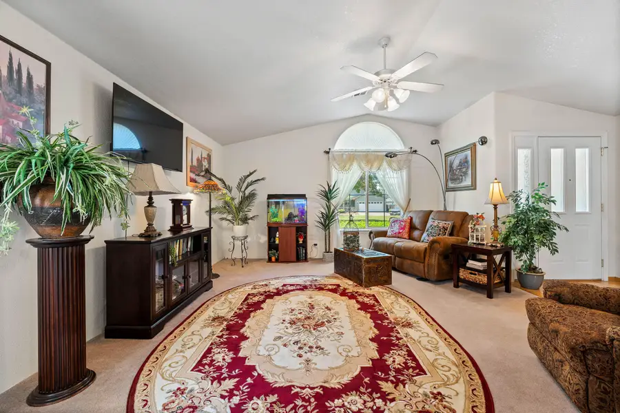 1783 SE Brookhurst Way, Grants Pass, OR 97527 - Image #3