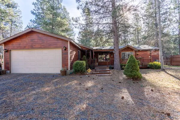 60626 River Bend Drive, Bend, OR 97702