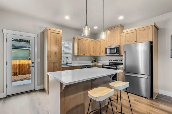 63290 NW Ski Lane, Bend, OR 97703