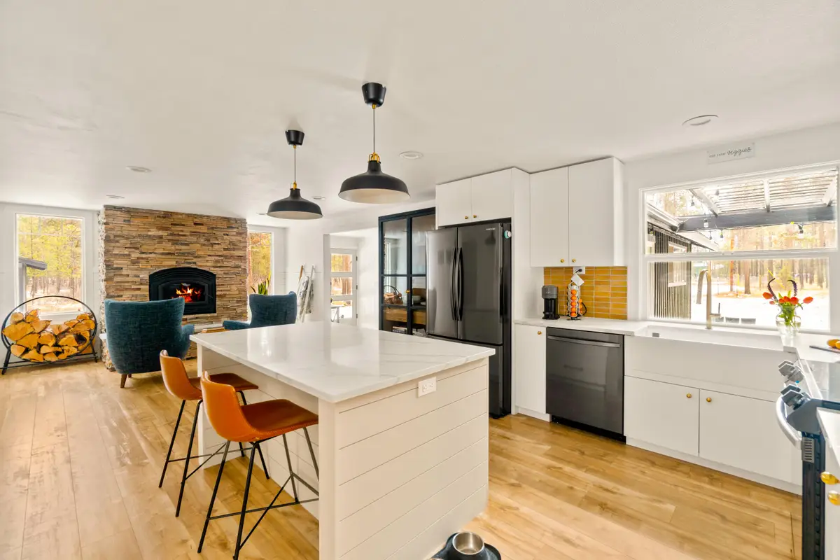 17376 Lively Lane, Bend, OR 97707 - #1