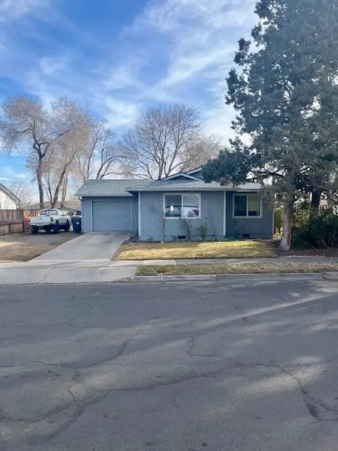 772 NW 8th Street, Redmond, OR 97756 - Image #2