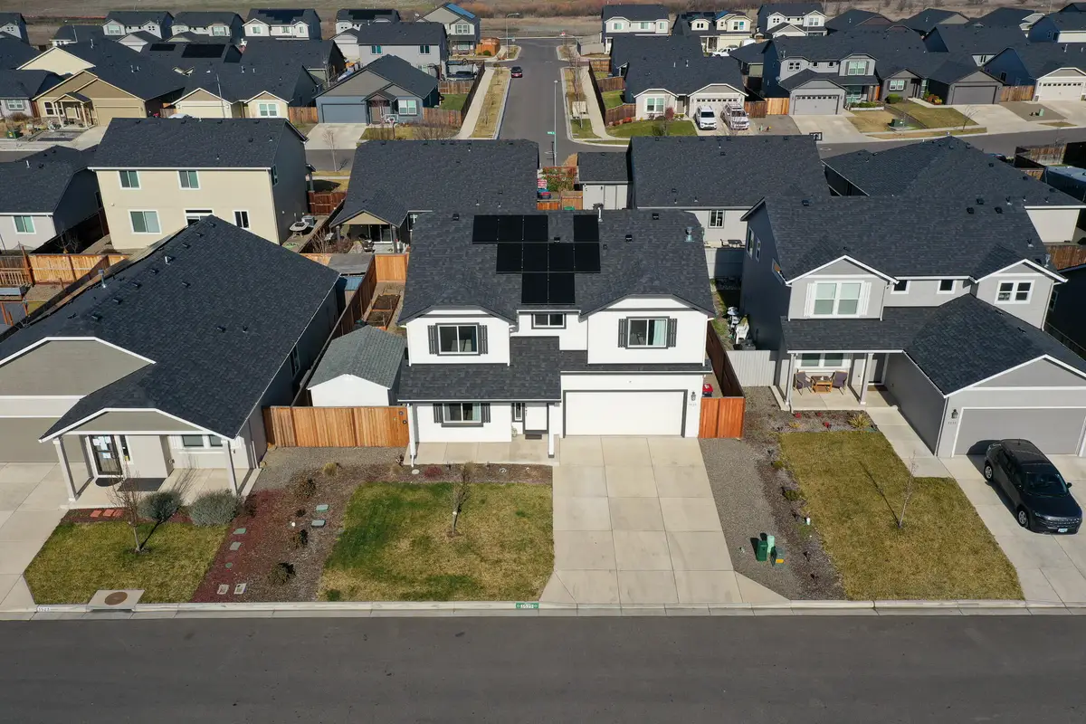 3529 Carlin Drive, Medford, OR 97504 - #1