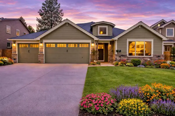 61100 SE Stari Most Loop, Bend, OR 97702